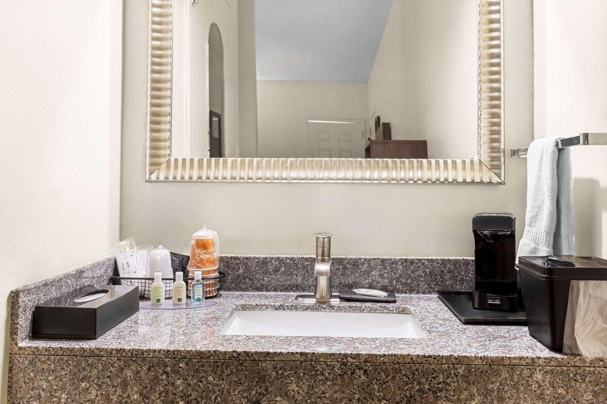 Quality Inn Port Wentworth Savannah North Εξωτερικό φωτογραφία